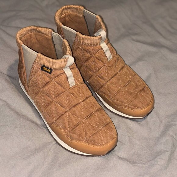 🥾 FOR SALE: Teva Women’s Reember Mid Platform Boots – Size 10 – Caribou Color - Picture 1 of 6